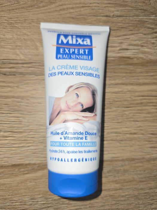 Cremă pentru ten sensibil