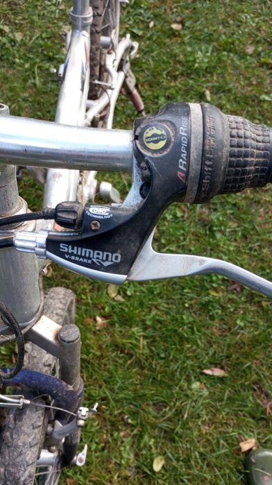 Vând bicicleta adulți