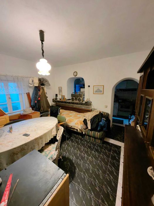 Продава се Къща в с. Кралев дол, Област Перник - 382 кв.м за 322 €/кв.м - Снимка #14