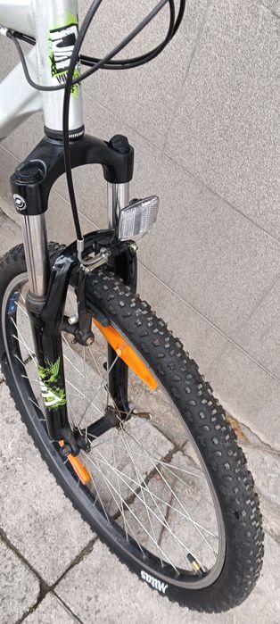 Продавам алуминиев велосипед  Scott 26 цола,L