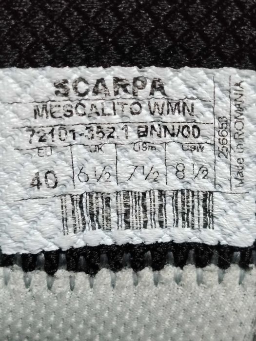 SCARPA MESCALITO adidași drumeții, mărimea 40, interior 25 cm.