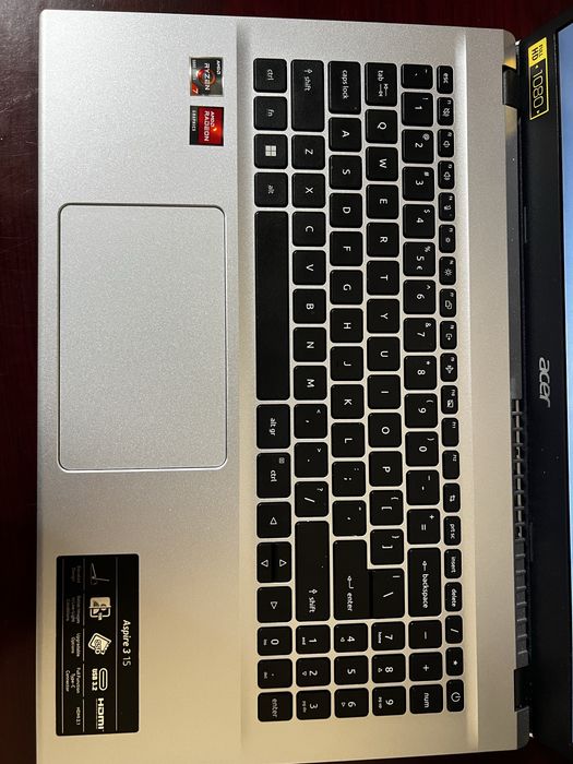 Acer Aspri 3 15” ОБМЕН на MacBook pro или Air на m1 чипе