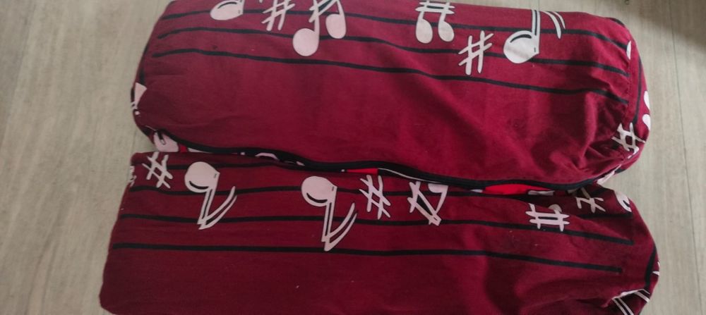 Подушечки на поролоне.