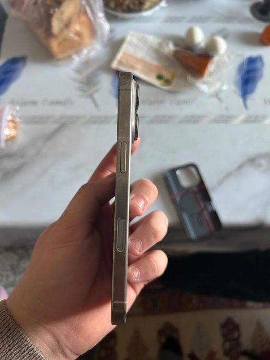 Iphone 16 pro срочно