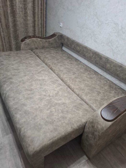 Продам раскладной диван