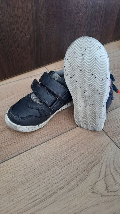 Incaltaminte copii marimea 22 - 23