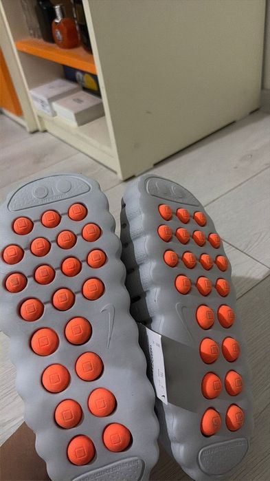 Papuci Nike Mind noi, cu eticheta