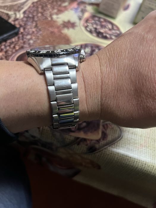 Продавам часовник  Festina