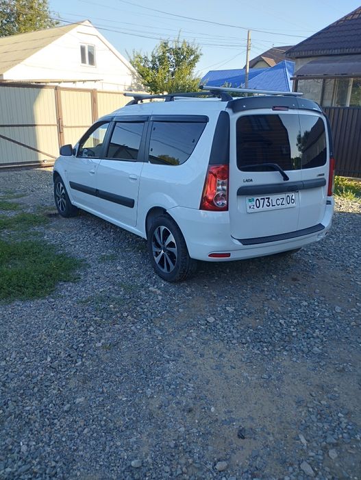 Продаю лада ларгус