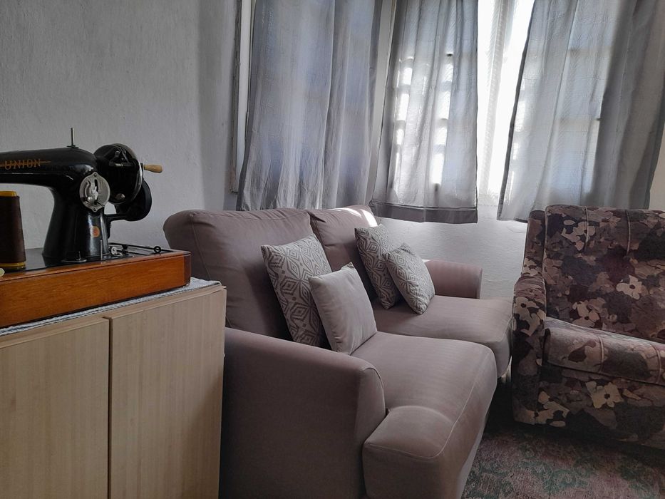 Продажба на къща в село Бръшляница