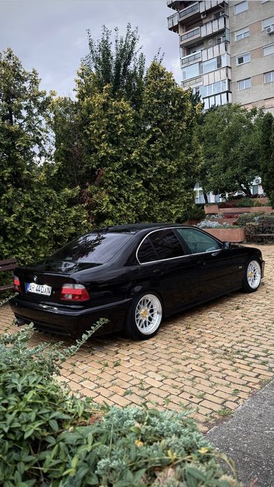 BMW E39 520i M54B22 Manual