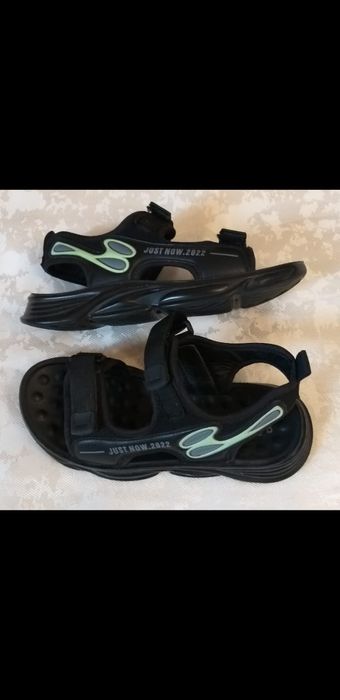 Обувь 39р.новые.цена 6800тг.