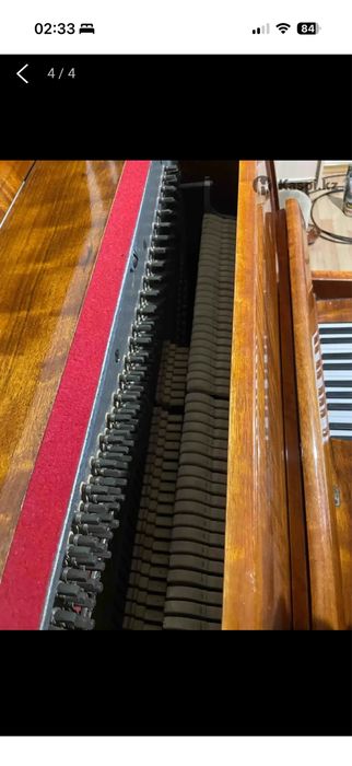 Продам пианино RIGA