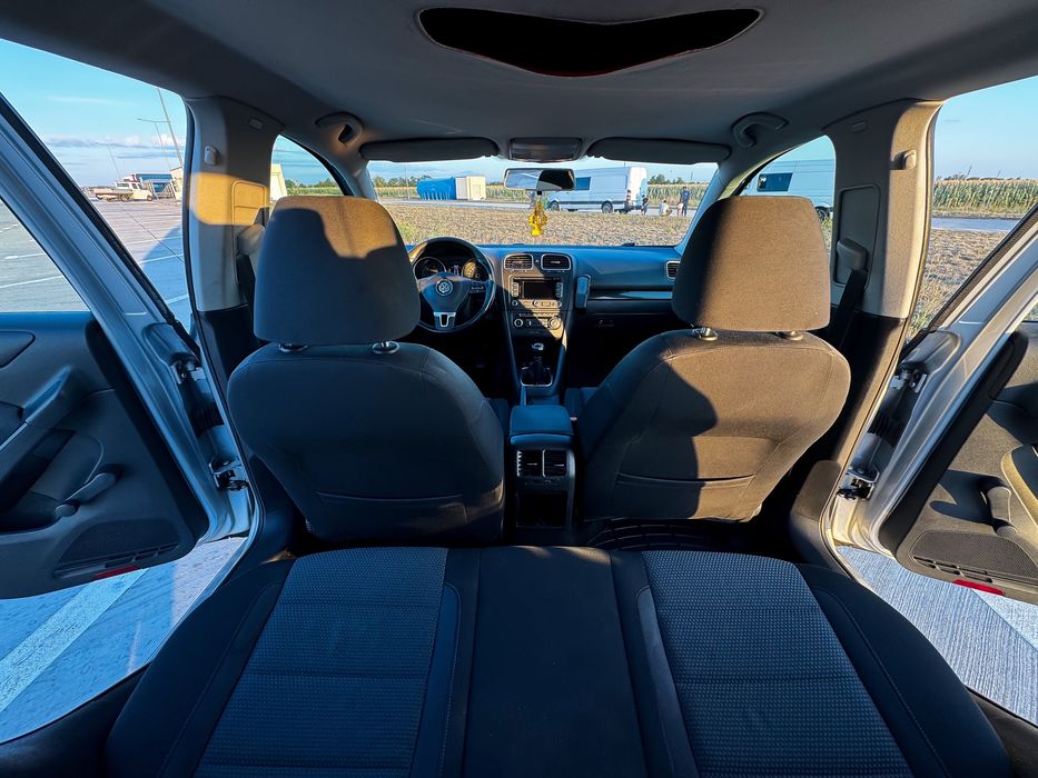 Volkswagen Golf VI 1.6 TDI