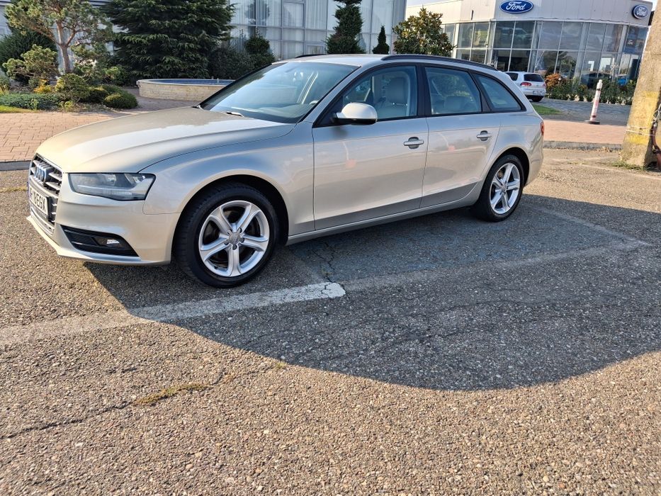 AUDI A4 Avant 2012 — imagine 2