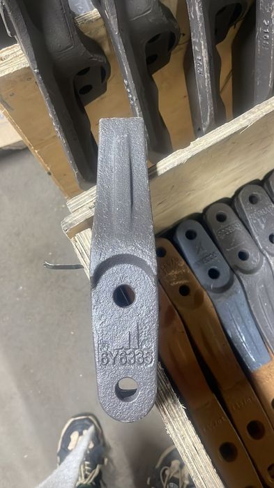 Зубья на liugong 777a