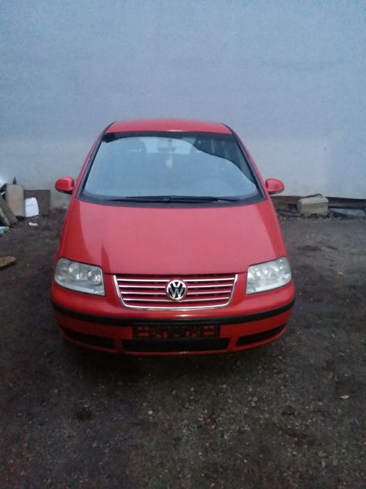 Volkswagen Sharan 2005 diesel, 2.600 € — imagine 2