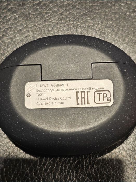 Продам наушники Huawei FreeBuds 5i
