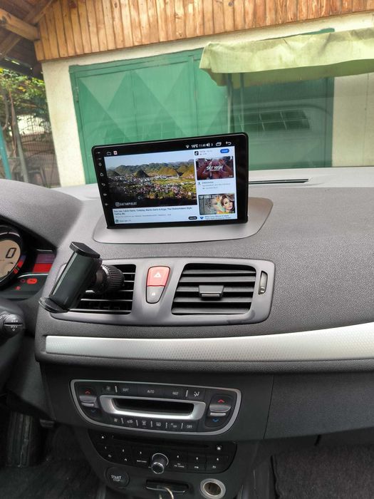 Navigatie Android Renault Megane 3 Fluence Waze YouTube GPS