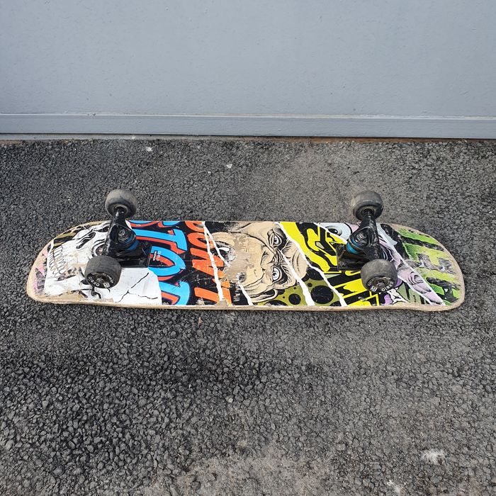 Скейт фирмы DECATHLON