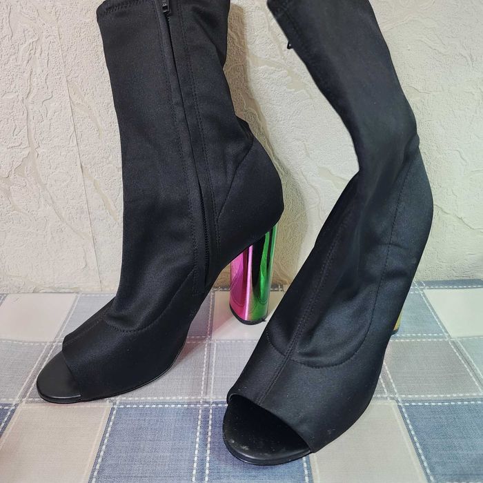 Обувь женская весеннее-летняя