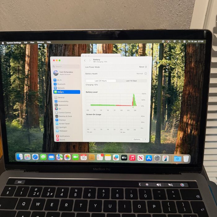 MacBook Pro 13 inch 2019
