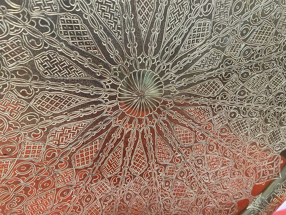 Голямо пано за стена от месинг гравирано ръчно