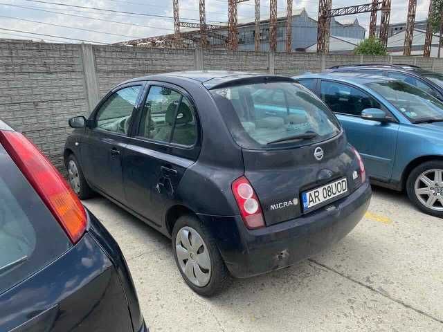 Autoturism Nissan Micra