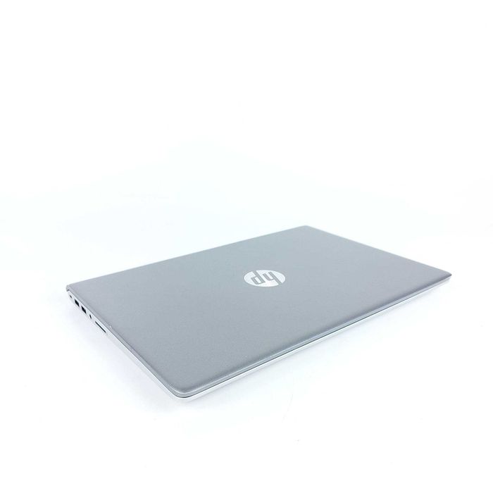 Лаптоп HP Pavilion 14-bf0xx i7-7500U 8GB 256GB NVMe ГАРАНЦИЯ