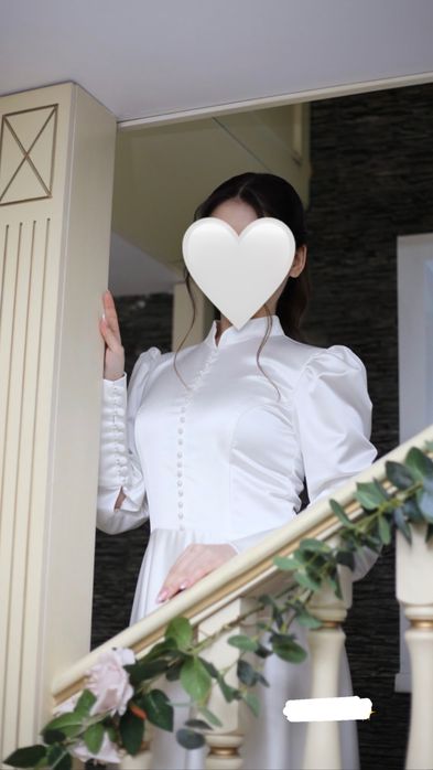 Продам свадебные платья