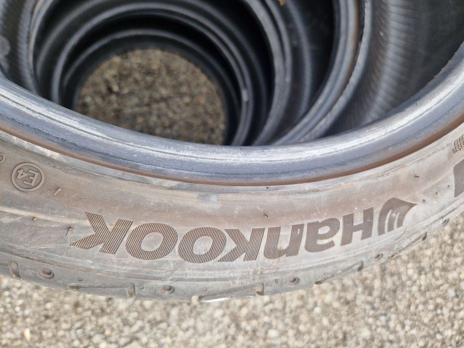 235 40 r19 hankook