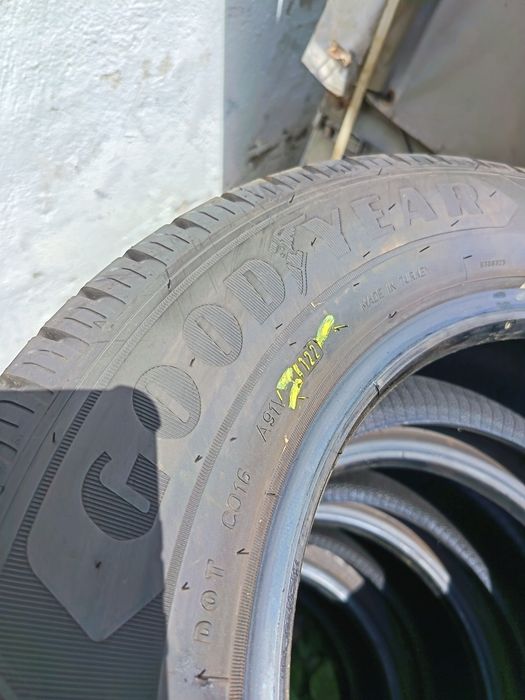 Anvelope vara 215 65 15c Goodyear 2022 noi