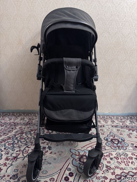 Продам коляску прогулочную