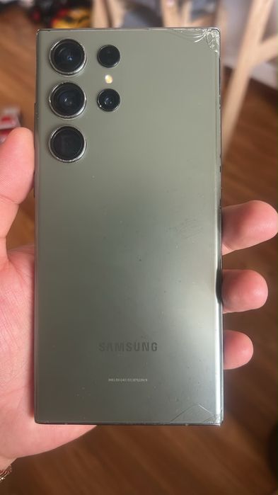 Продается Samsung S23 Ultra (512гб)