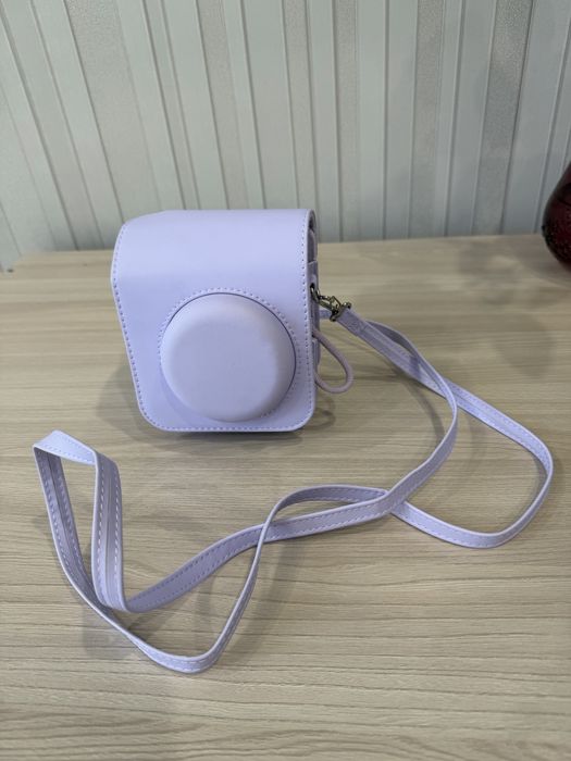 Фотоаппарат instax mini 12 и 10 кадров