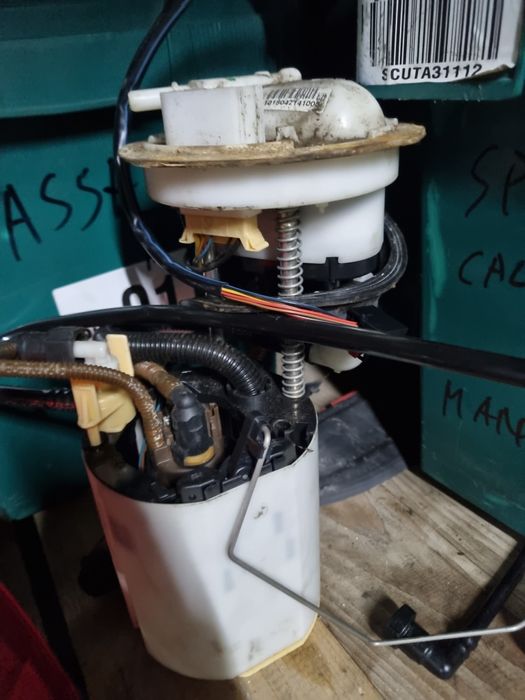 Pompa benzina vw passat b6 b7 1.4 1.6