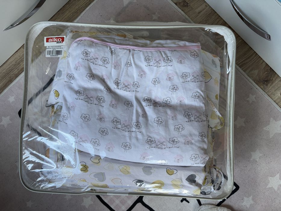 Комплект чаршафи с обиколници