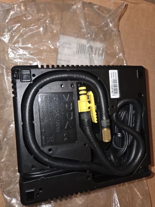 Mercedes Оригинален компресор за гуми