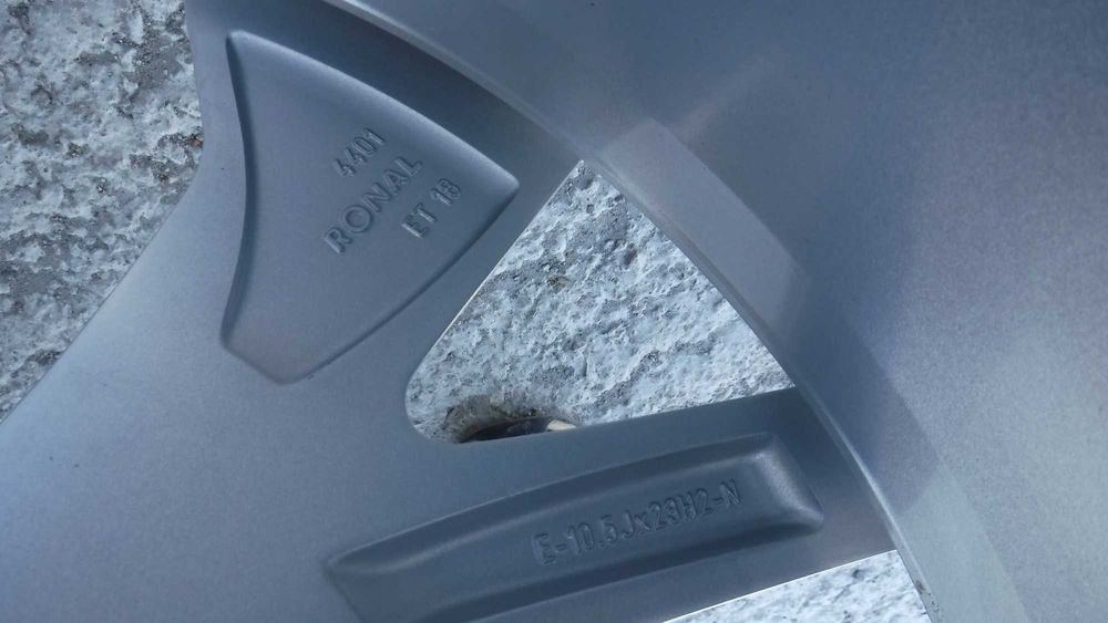 Jante Audi Q8 RSQ8  SQ8 23 Zoll 295 35 23 iarna NOI (AO)