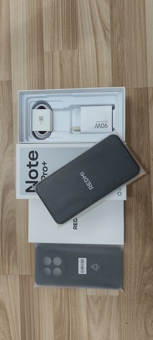 Redmi note 15 pro+ 5G 12+12/24/256 GB CDMA+GSM 
100% оригинал. 
Имейка