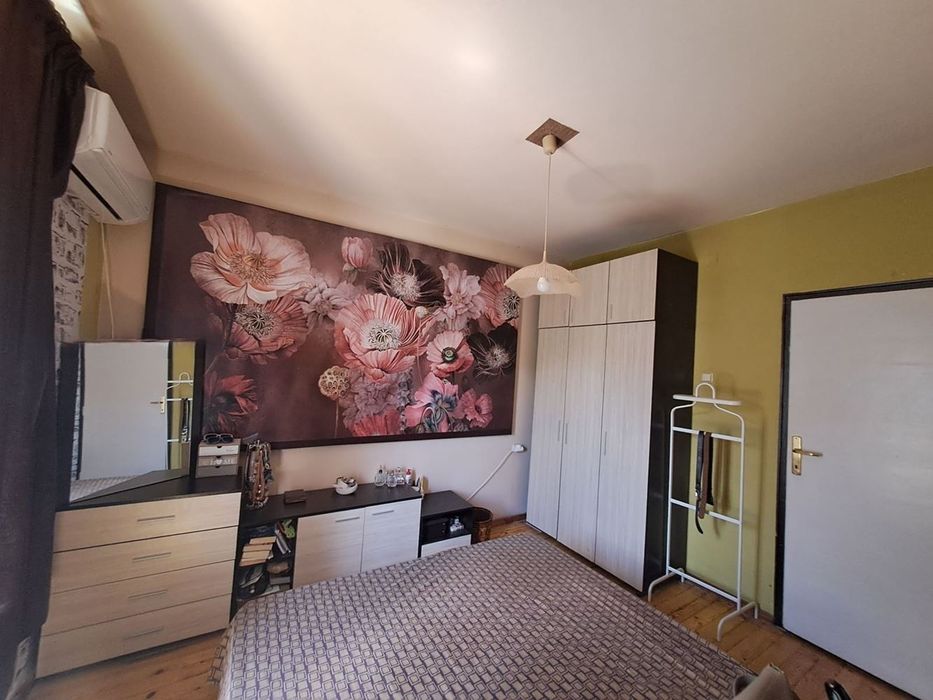 Продава се Къща в с. Горни Богров, Област София-град - 122 кв.м за 2951 €/кв.м - Снимка #8