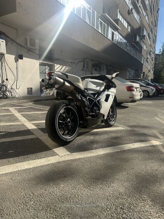 Ducati 1198 2011