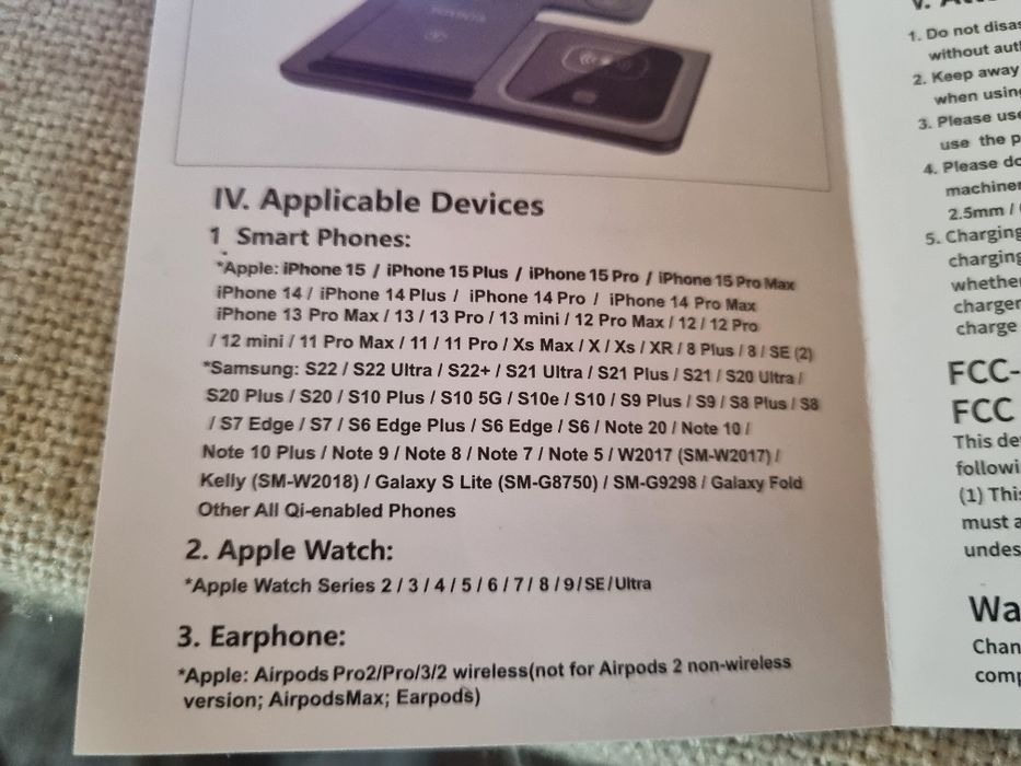 Incarcator Wireless Yoxinta 3 in 1. Nou.