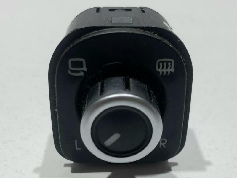 Buton reglaj oglinzi Volkswagen Passat CC facelift (2012-2016) 3C8959565A