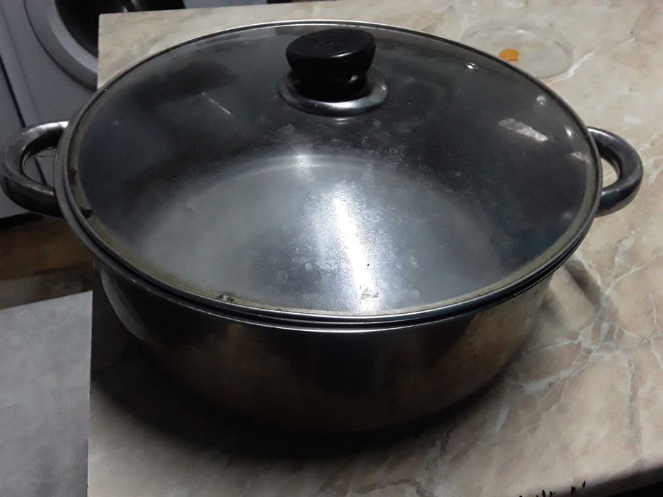 Продам казаан и кастрюль вместе