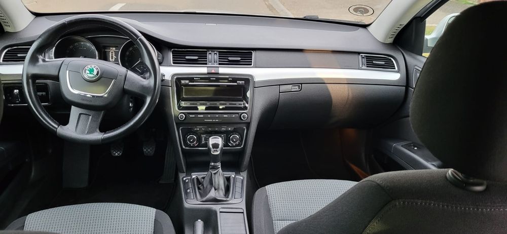 Scoda Superb  Euro 5  2011