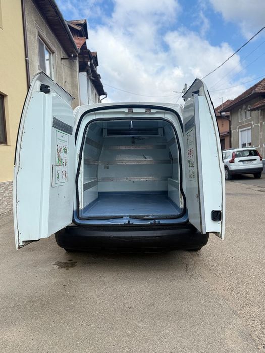 Volkswagen caddy maxi  Frigorific