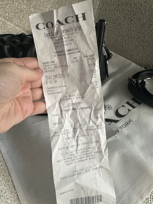 НОВА чанта Coach естествена кожа с документи