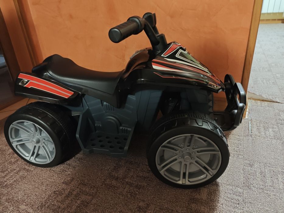 Vând mini ATV electric copii