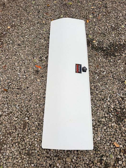 Vând ușa portbagaj rulota Hoby